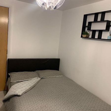 Room Near City London Exterior foto